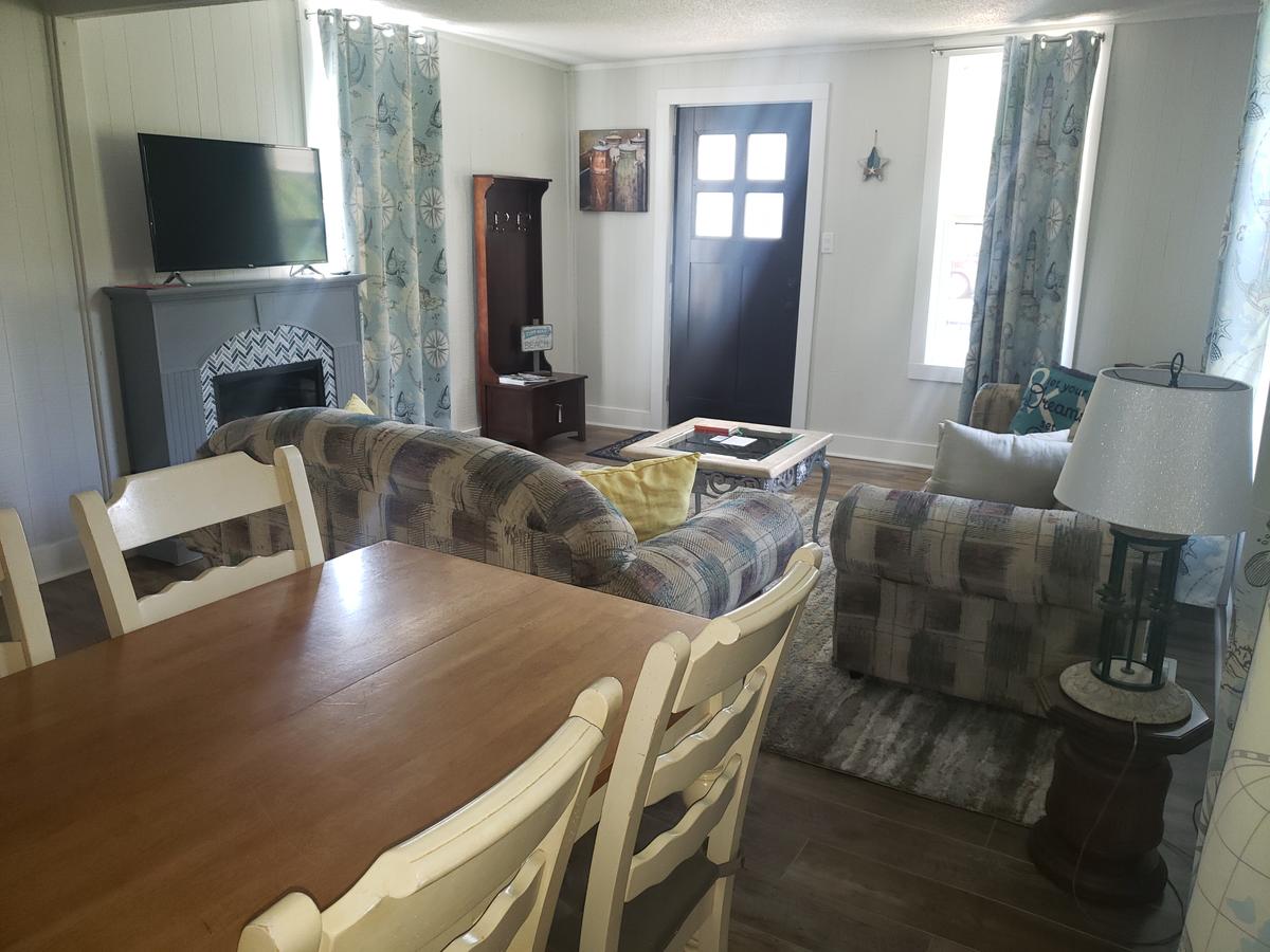 Strongâ€™s Harbor House - thumb 4