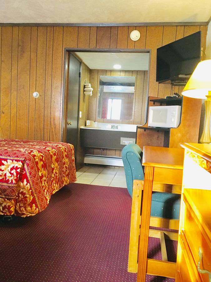 Granada Inn Motel - Kalkaska - thumb 21