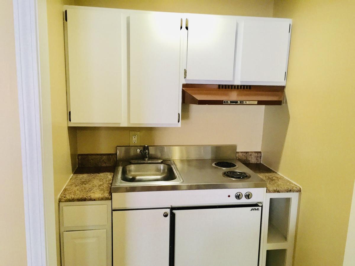 Granada Inn Motel - Kalkaska - thumb 11