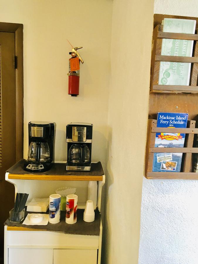 Granada Inn Motel - Kalkaska - thumb 29