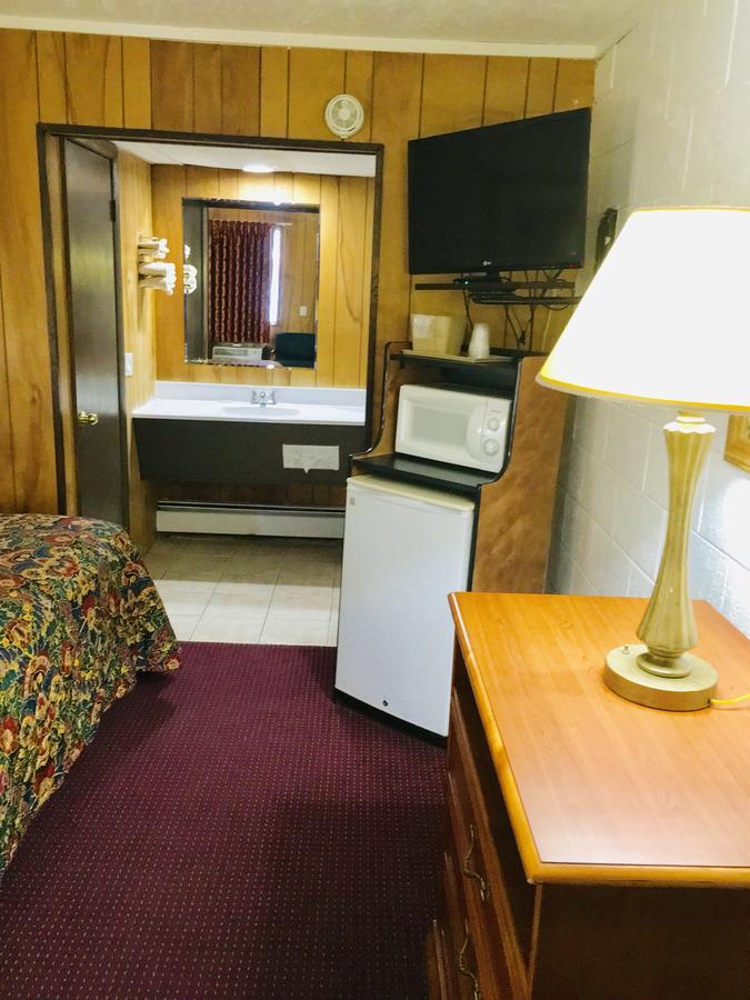 Granada Inn Motel - Kalkaska - thumb 26