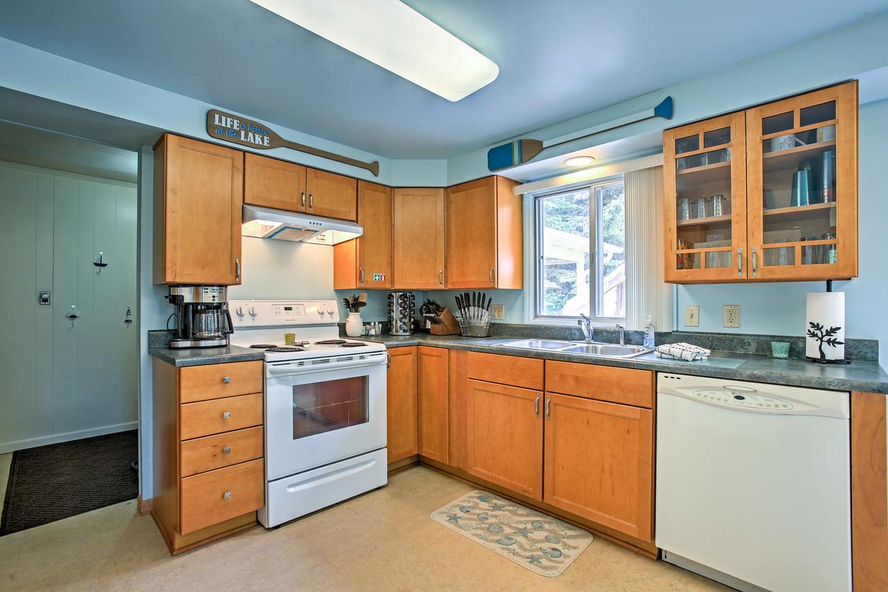 Yellow Rose Of Frankfort - thumb 6