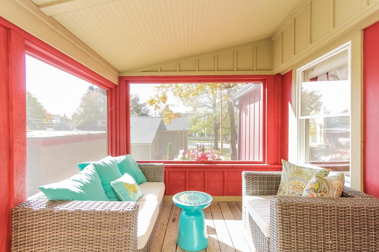 The Oriole - thumb 3