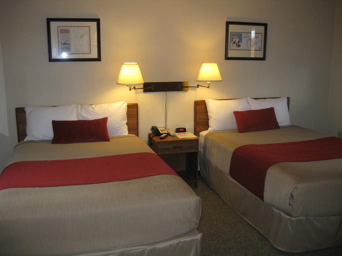 Boyne City Motel - thumb 11