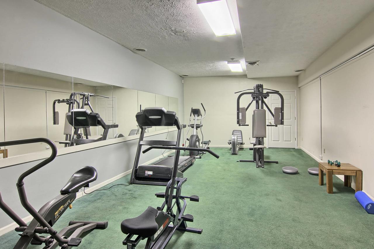 105 Pointes North Inn - thumb 2