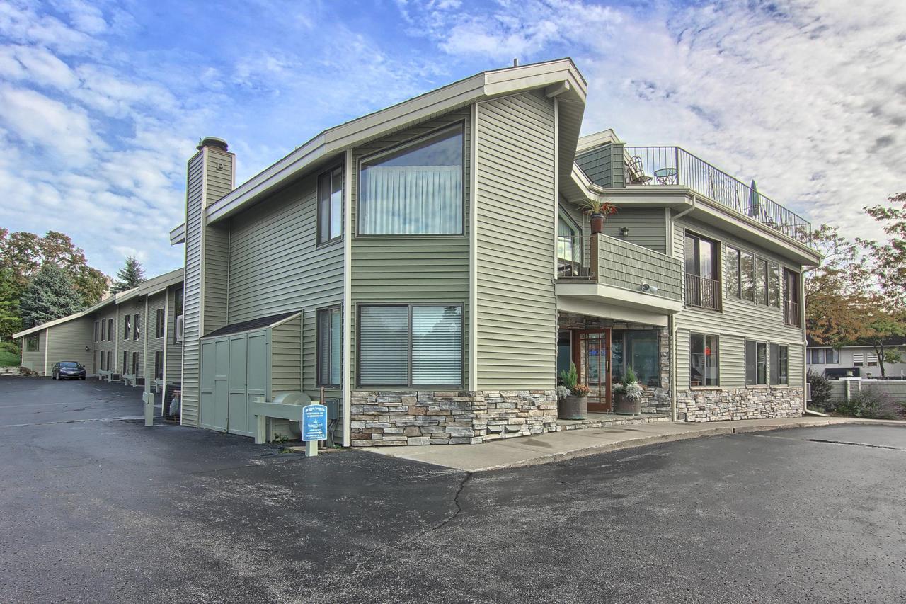 105 Pointes North Inn - thumb 21