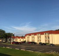Ramada by Wyndham Albert Lea - Accommodation Indiana
