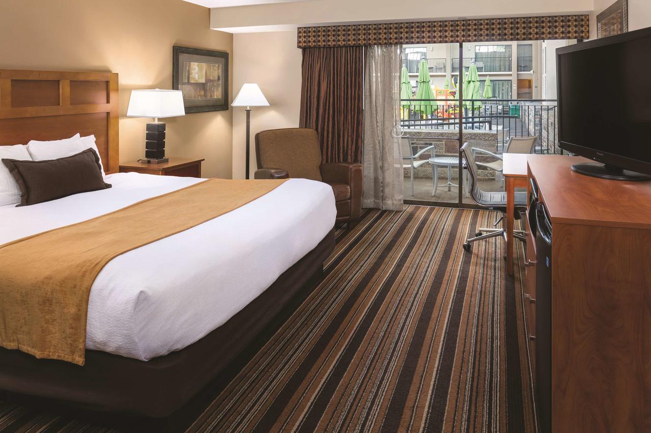 Best Western Plus Bloomington Hotel - thumb 42