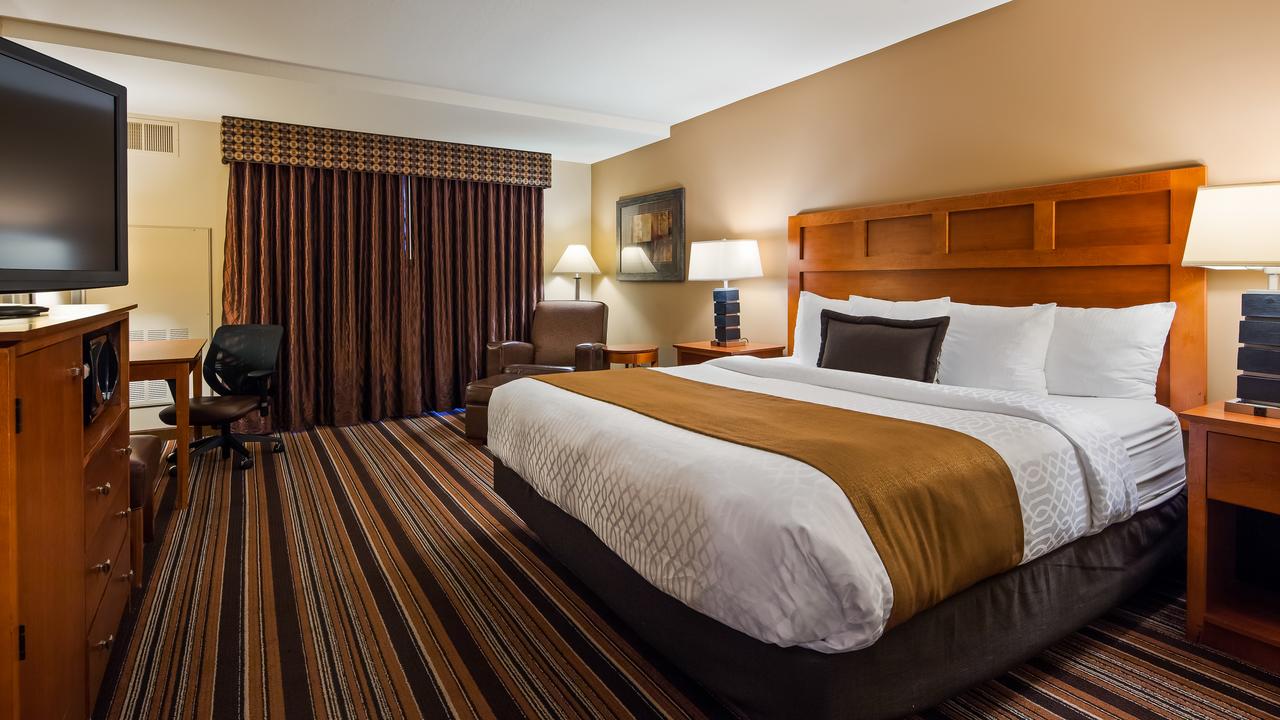 Best Western Plus Bloomington Hotel - thumb 1
