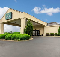 Quality Inn Holly Springs South - Accommodation Indiana