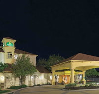 La Quinta by Wyndham St. Louis Westport - Accommodation Indiana
