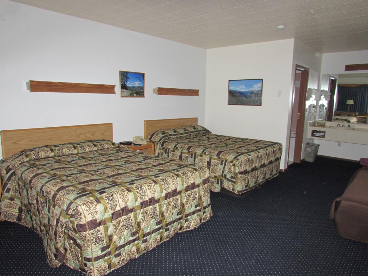 Beartooth Hideaway Inn & Cabins - thumb 17