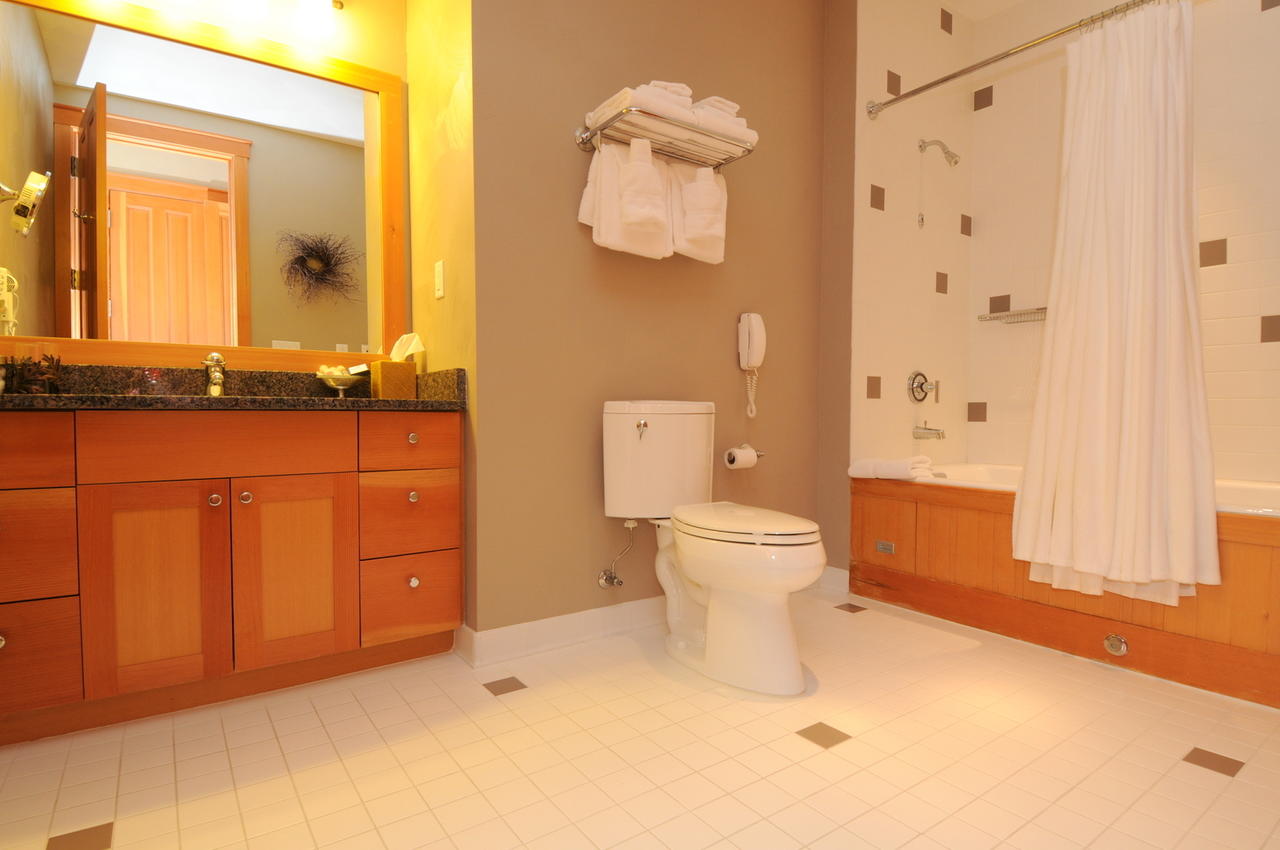 Summit Hotel At Big Sky Resort - thumb 30