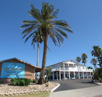 Tropic Island Resort - Accommodation Indiana