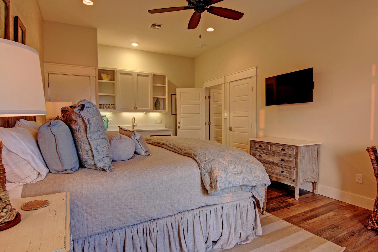 Cinnamon Shore- Seaside Dream 157 SE - thumb 26