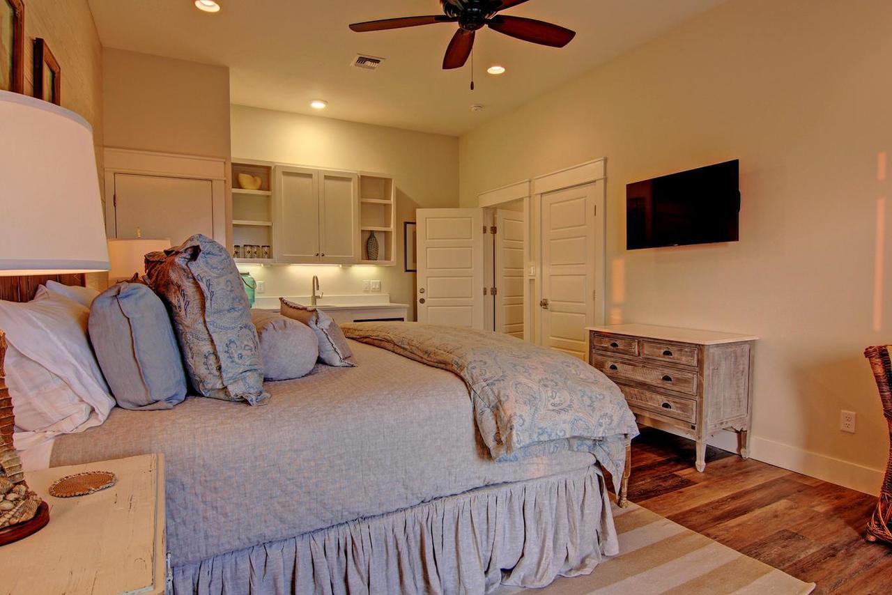 Cinnamon Shore- Seaside Dream 157 SE - thumb 37