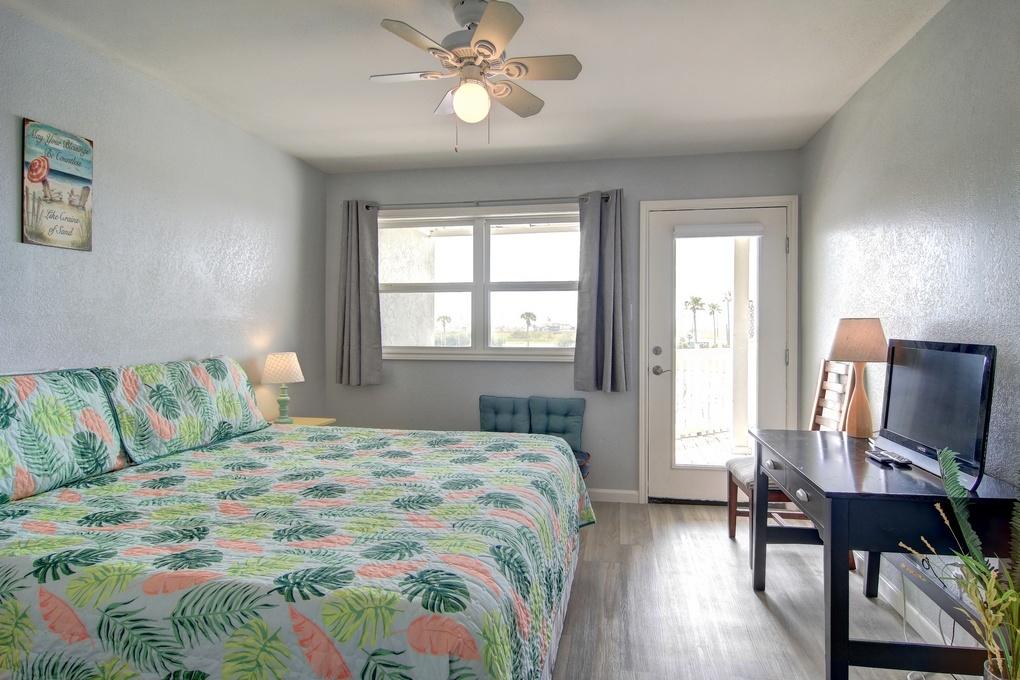 A Little Bit Of Heaven MIBC115 Condo - thumb 10