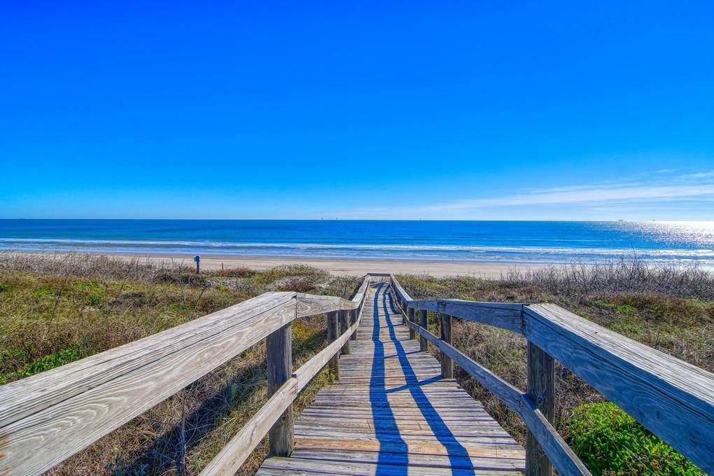 A Little Bit Of Heaven MIBC115 Condo - thumb 12