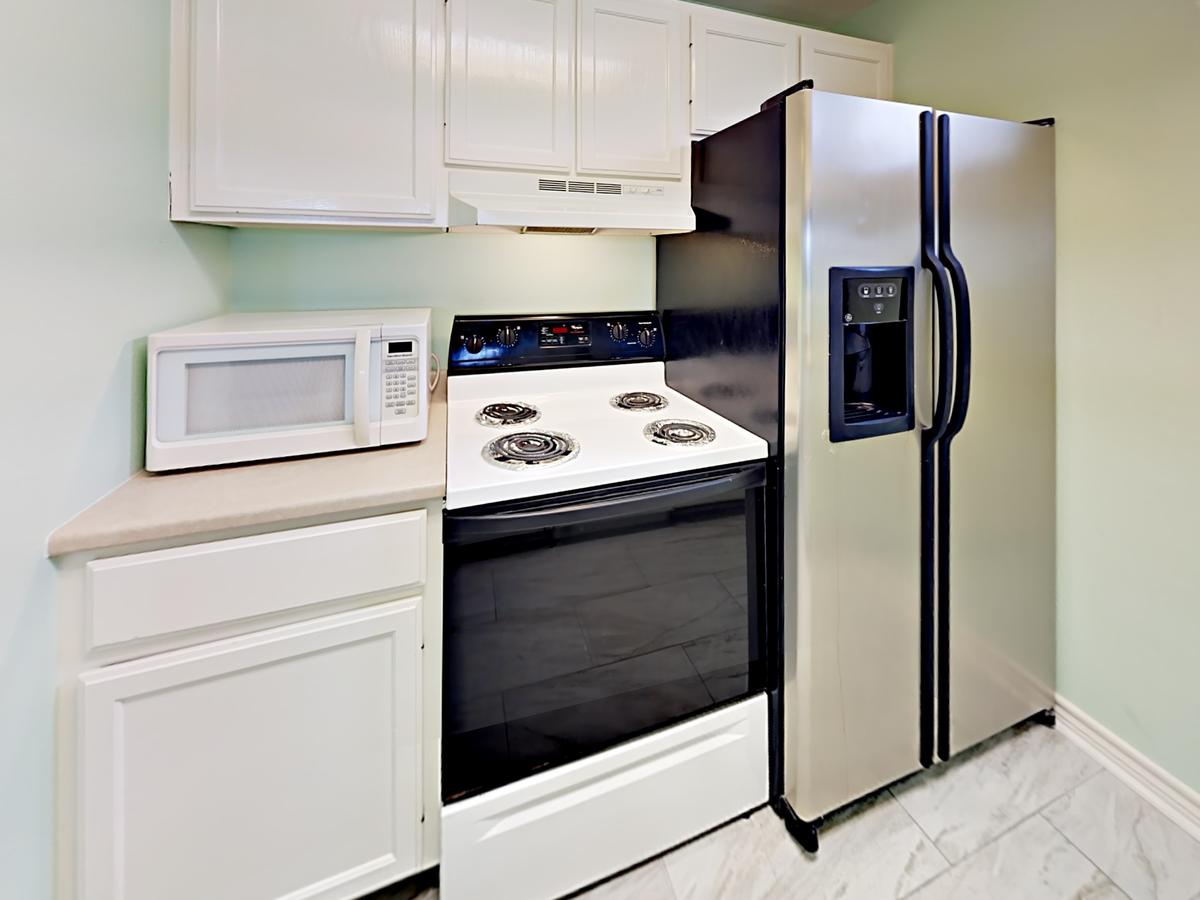 221A Las Palmas Condo - thumb 6