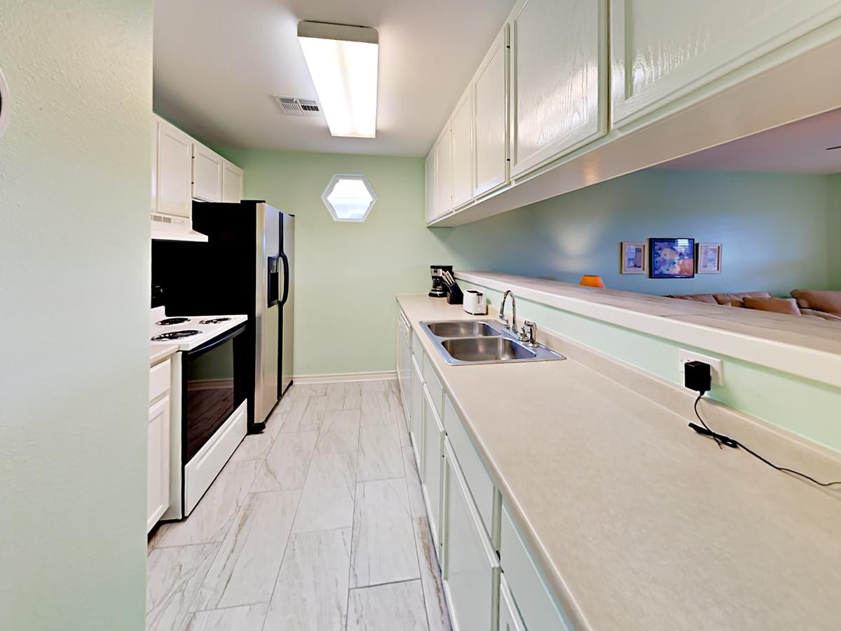 221A Las Palmas Condo - thumb 37