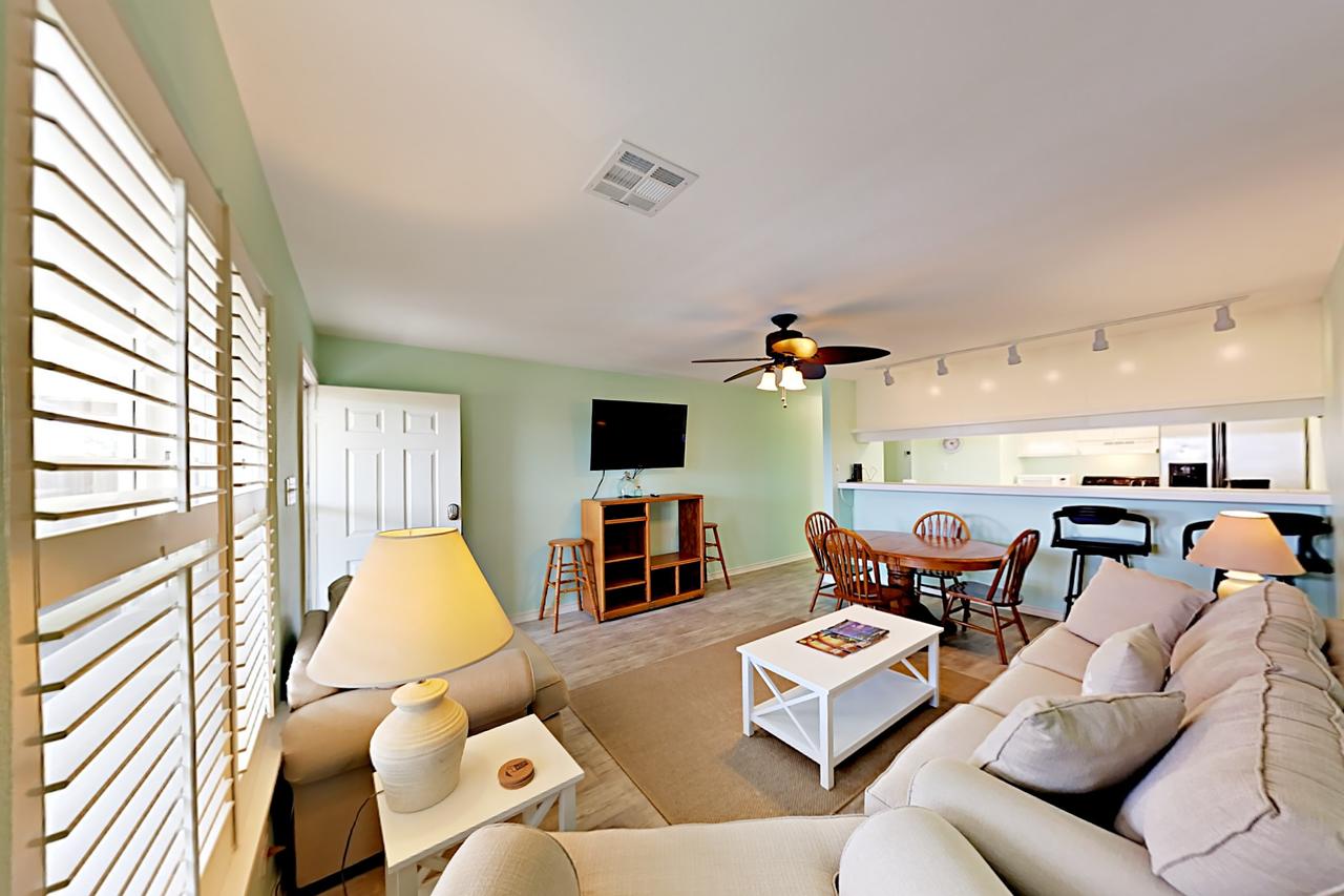 221A Las Palmas Condo - thumb 14