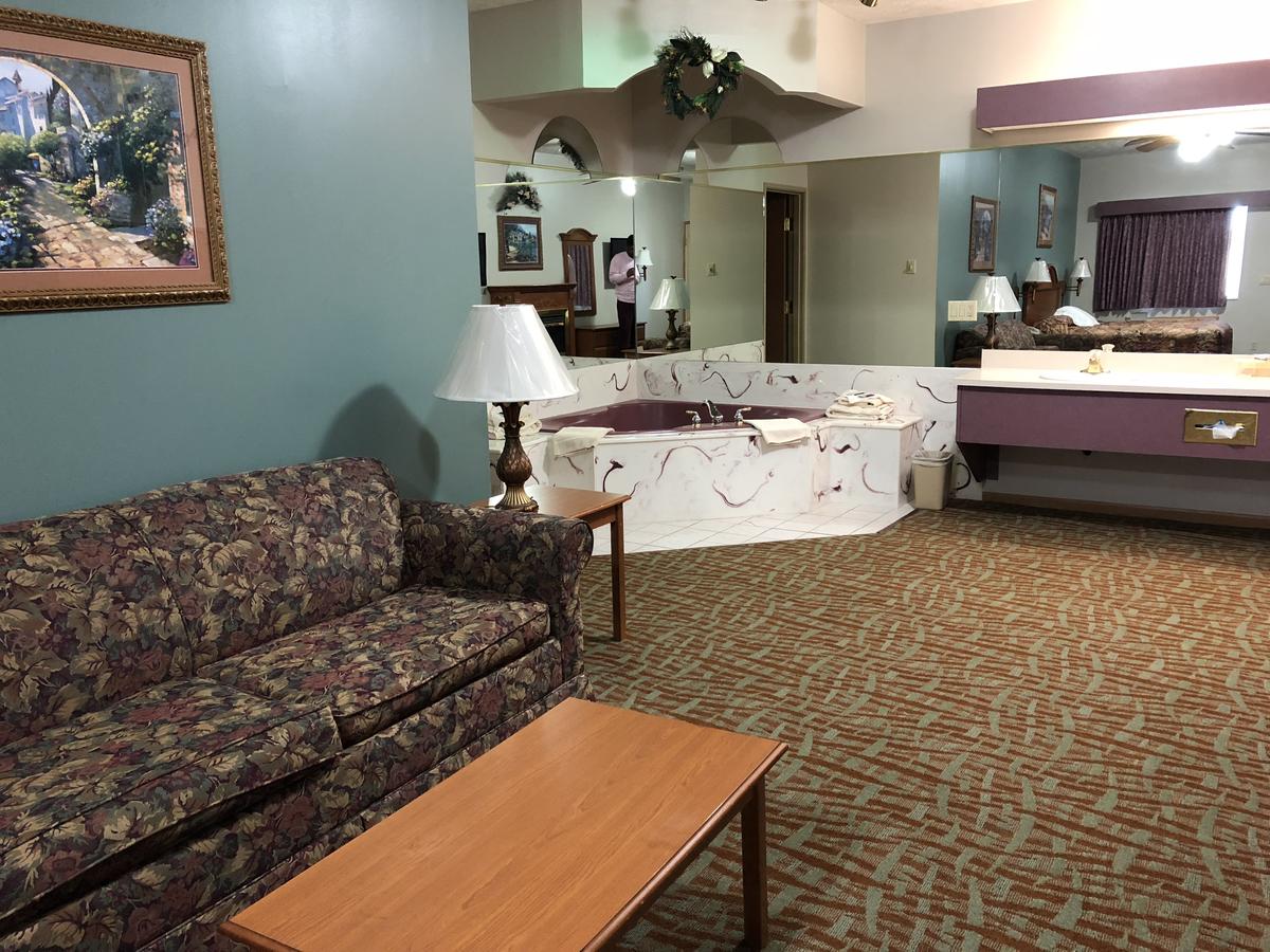 Countryside Suites Omaha - thumb 10