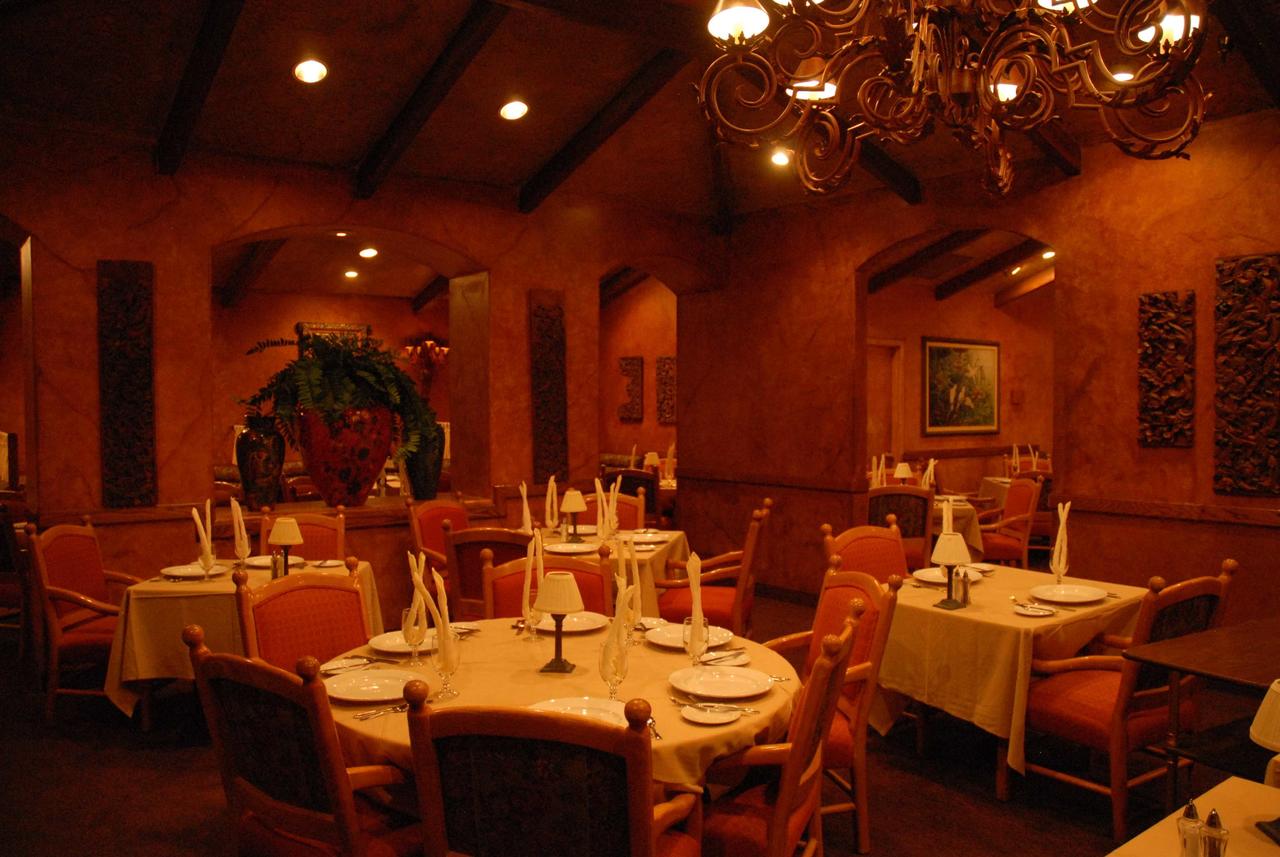 CasaBlanca Hotel And Casino - thumb 17