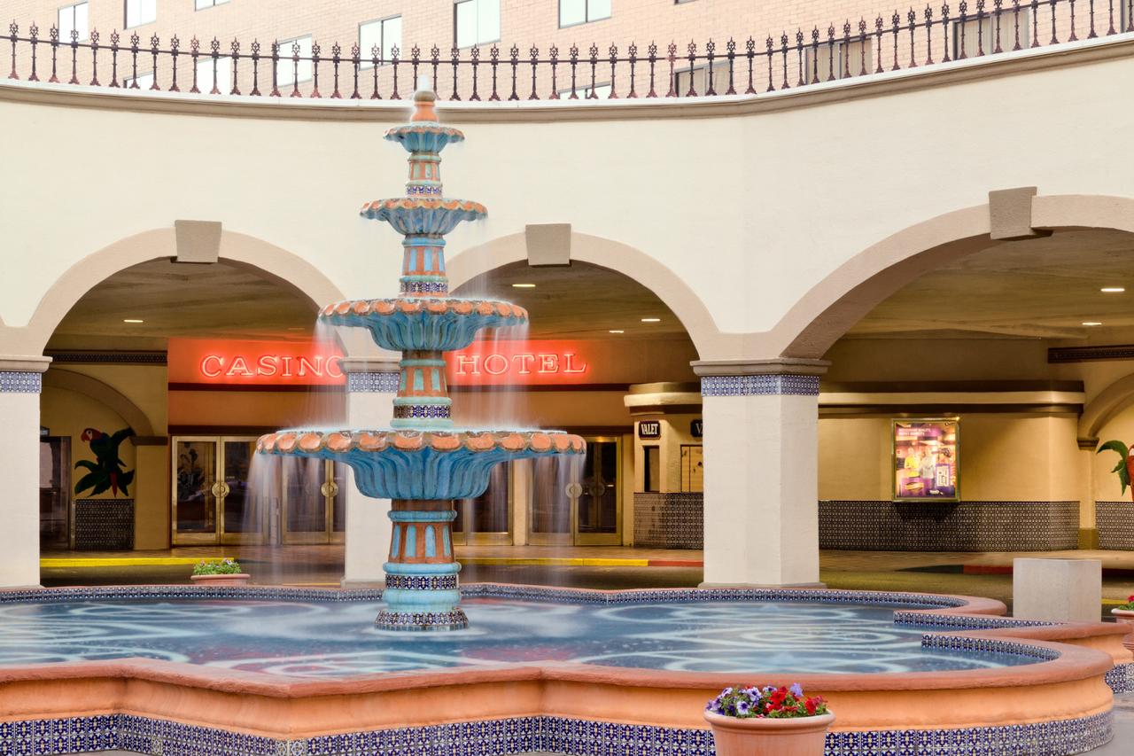 Harrah's Hotel & Casino Laughlin - thumb 30