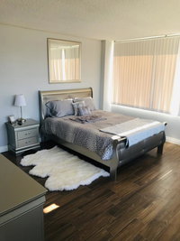 Amazing Master Suite in Shared 2/B Condo behind Convention Center Accommodation Indiana