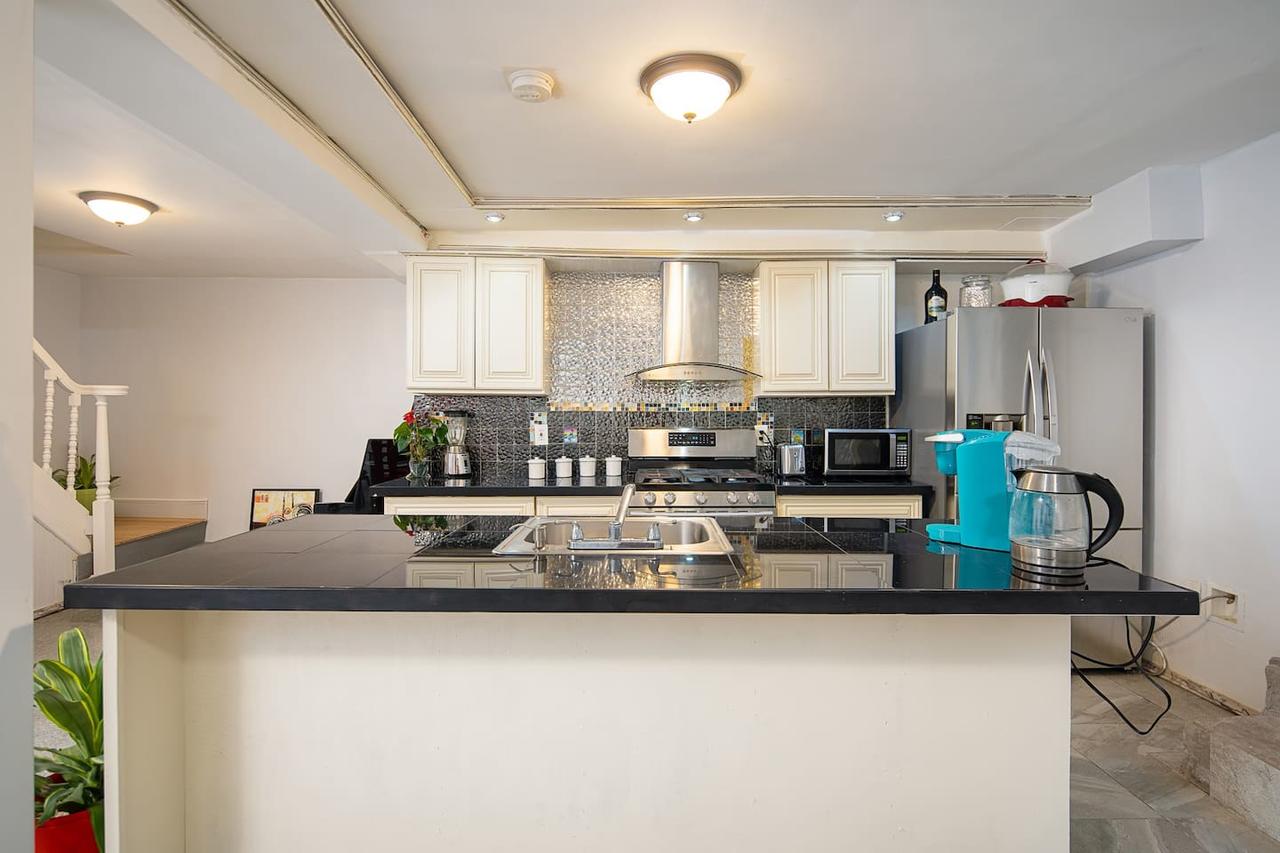 4 Bed 4bath 15Min To NYC.Parking.Balcony NYC View J-1 - thumb 28