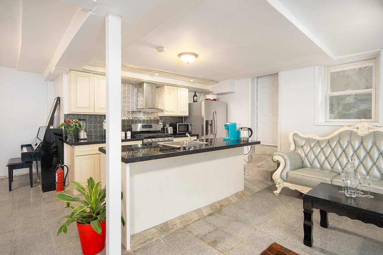 4 Bed 4bath 15Min To NYC.Parking.Balcony NYC View J-1 - thumb 20