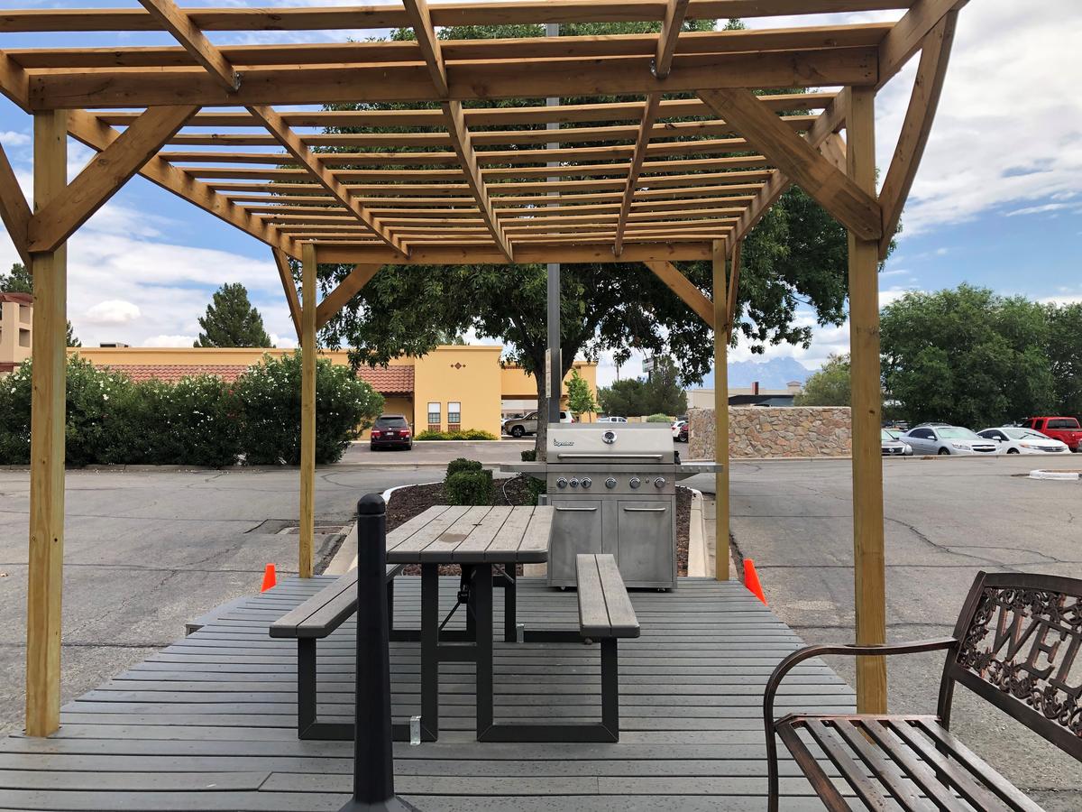 Days Inn By Wyndham Las Cruces - thumb 1