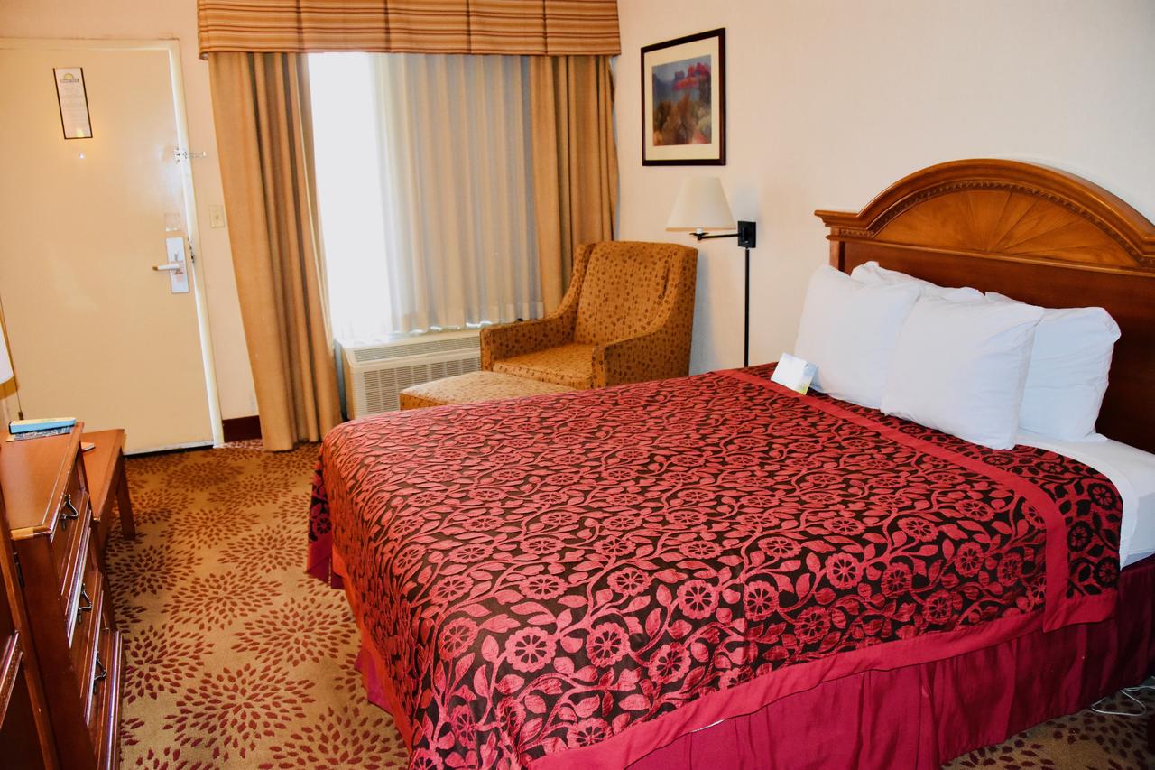 Days Inn By Wyndham Las Cruces - thumb 18