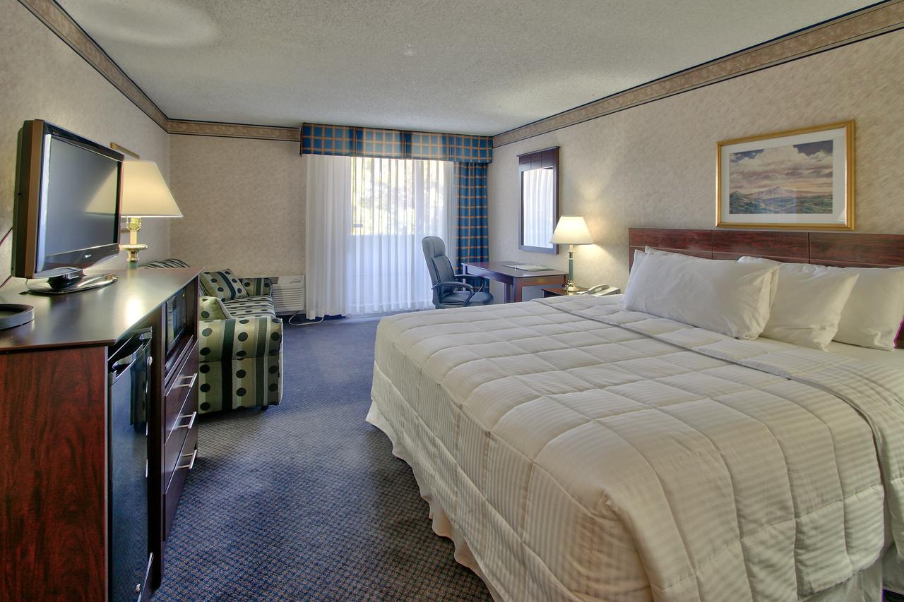 Ramada By Wyndham Albuquerque Midtown - thumb 36