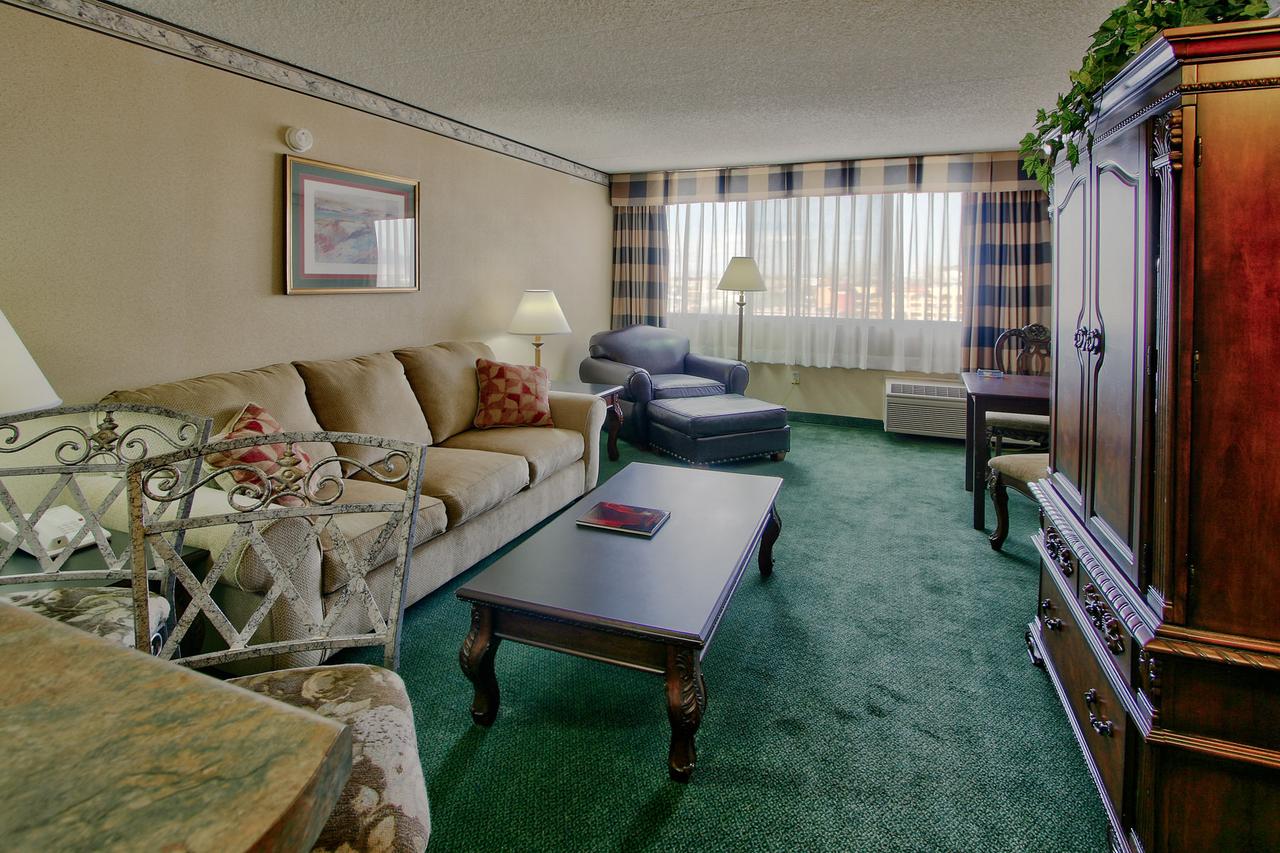 Ramada By Wyndham Albuquerque Midtown - thumb 32