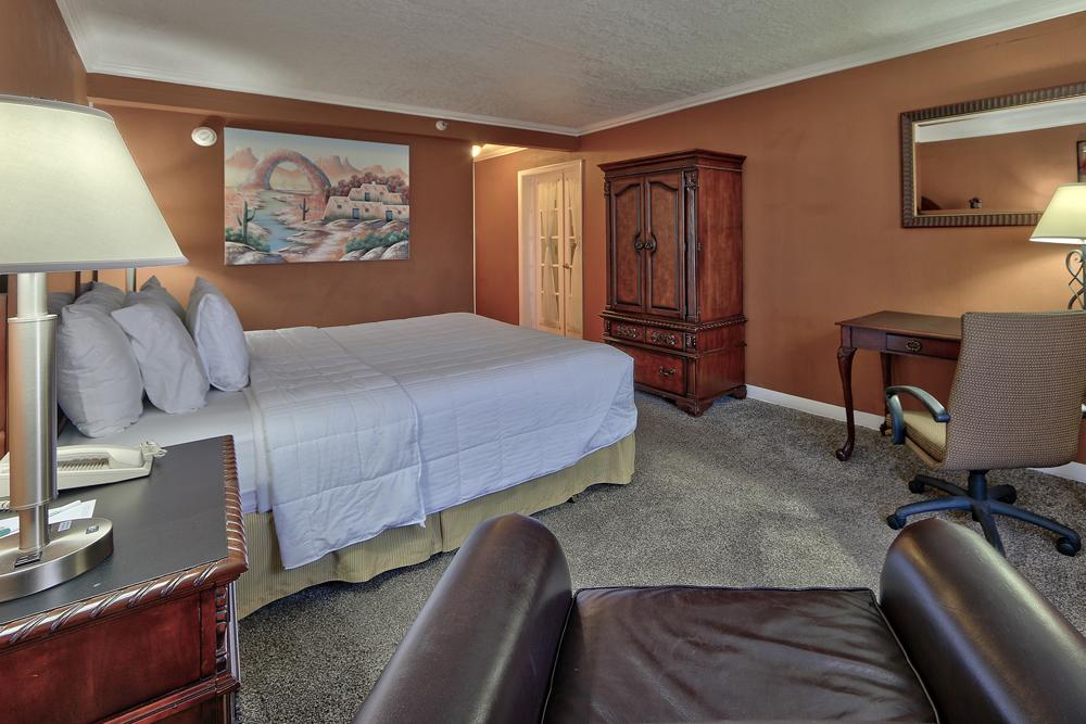 Ramada By Wyndham Albuquerque Midtown - thumb 19