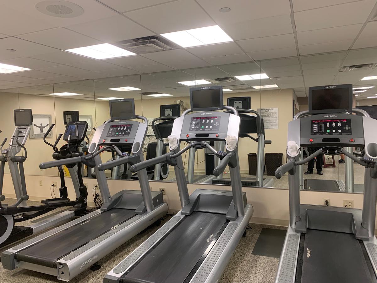 Albuquerque Marriott - thumb 2