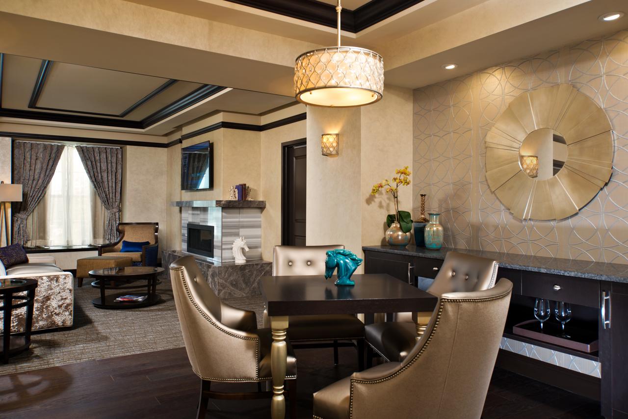 Saratoga Casino Hotel - thumb 23