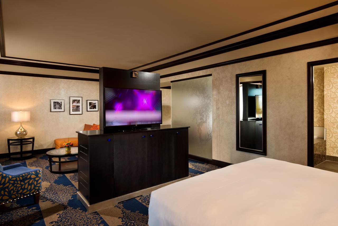 Saratoga Casino Hotel - thumb 14