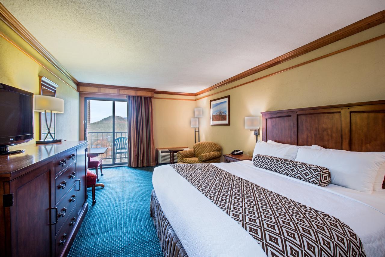 Crowne Plaza Lake Placid - thumb 17
