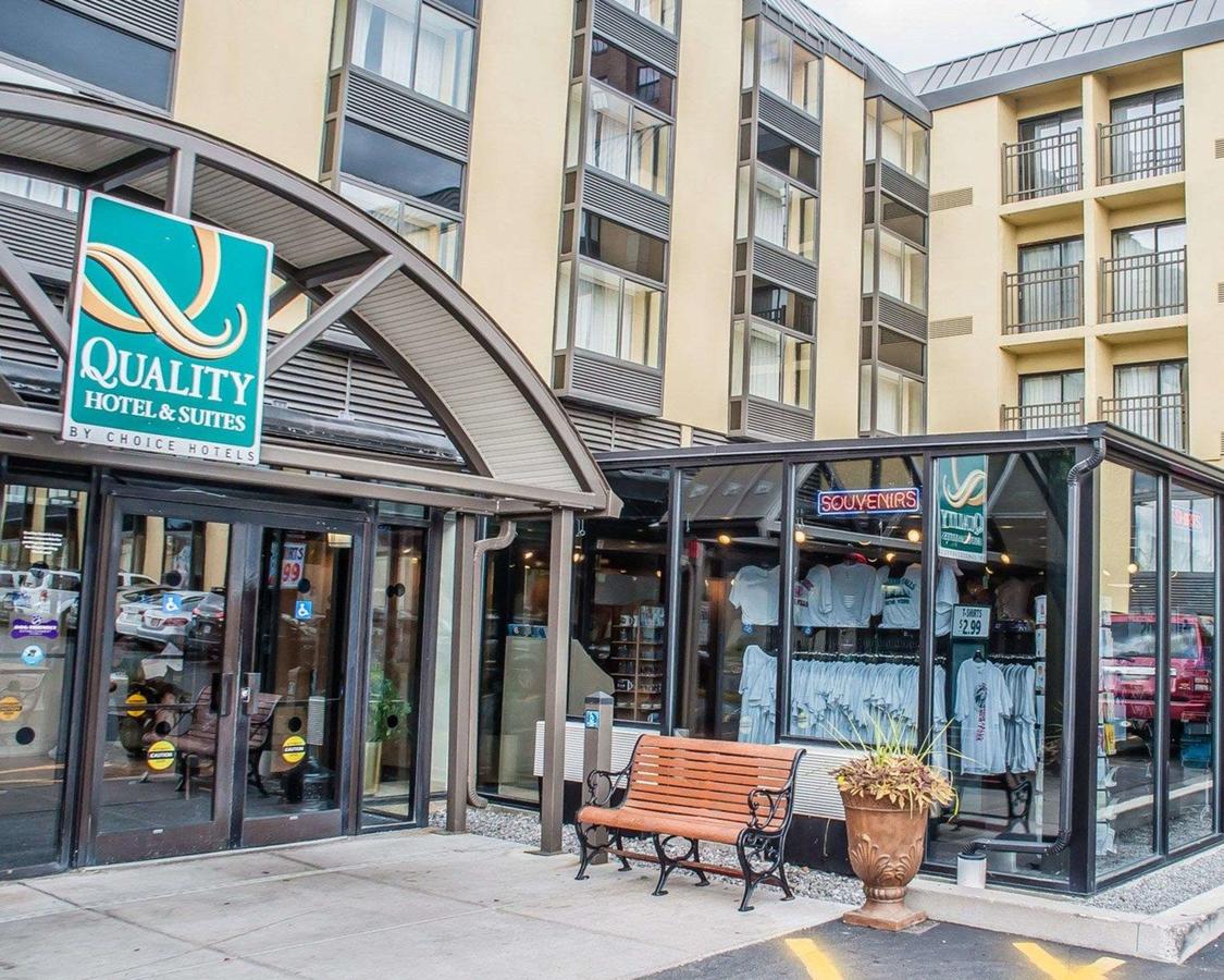 Quality Hotel & Suites At The Falls - thumb 1