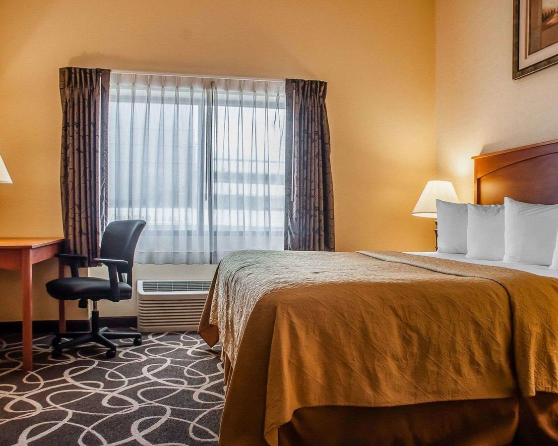 Quality Hotel & Suites At The Falls - thumb 20