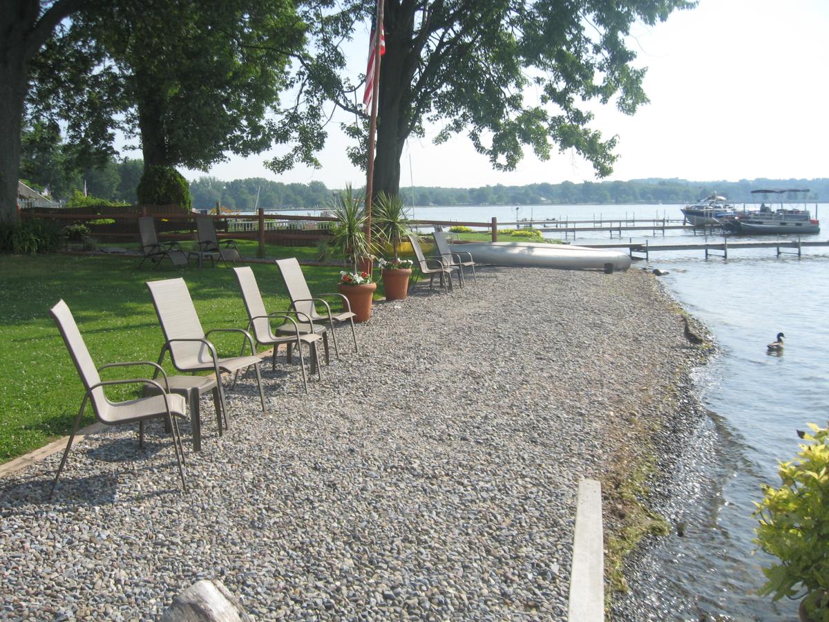 Serenity On The Lake - thumb 11