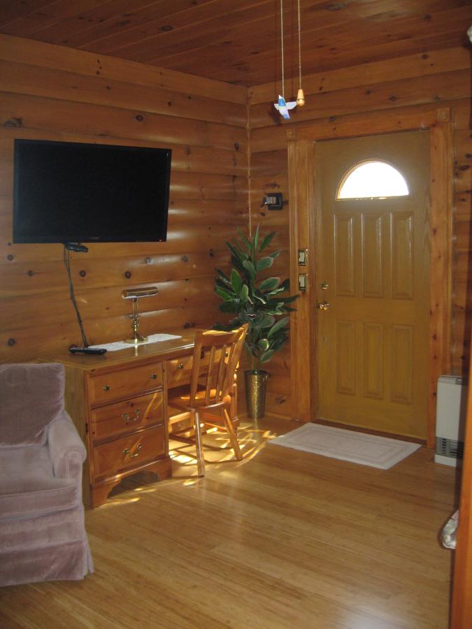 Serenity On The Lake - thumb 3