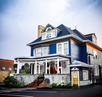 The Old Library Inn Bed  Breakfast - Accommodation Indiana