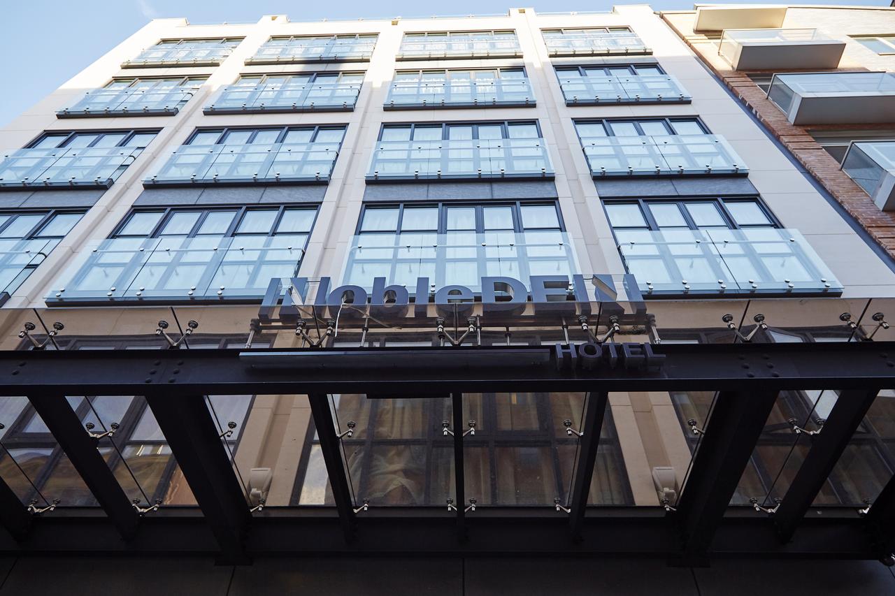 NobleDEN Hotel - thumb 0