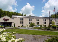 Booking Walstonburg Accommodation Indiana