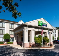 Holiday Inn Express Hotel  Suites Charlotte Airport-Belmont - Accommodation Indiana