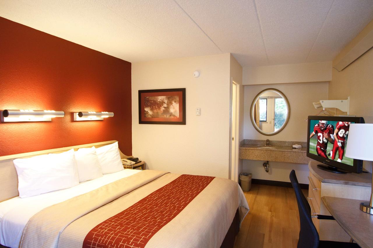 Red Roof Inn Durham Duke University Medical Center - thumb 15