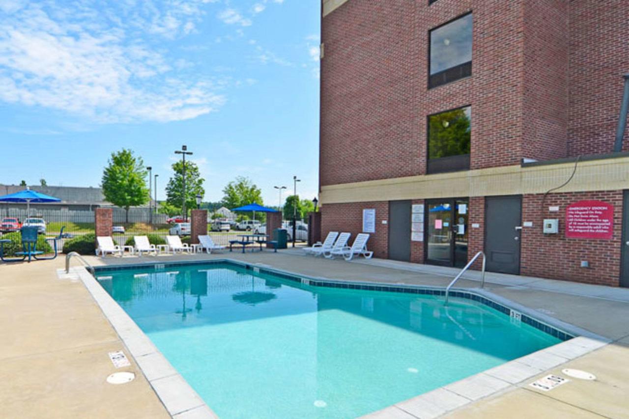 Comfort Suites Outlet Center - thumb 11